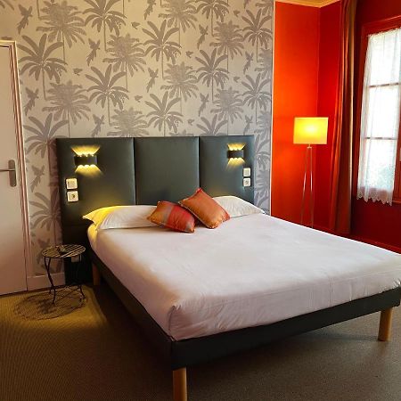Hotel Colbert ตูร์ ภายนอก รูปภาพ