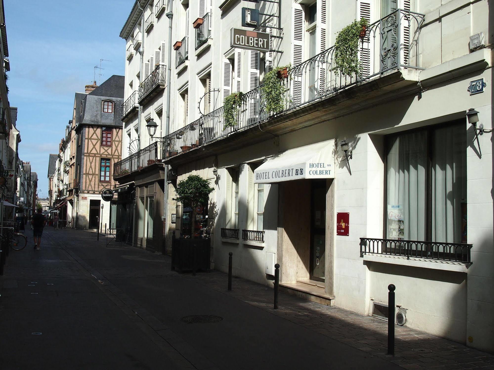 Hotel Colbert ตูร์ ภายนอก รูปภาพ