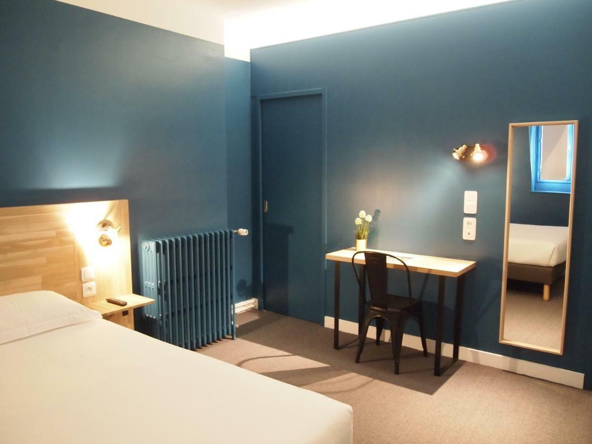 Hotel Colbert ตูร์ ภายนอก รูปภาพ
